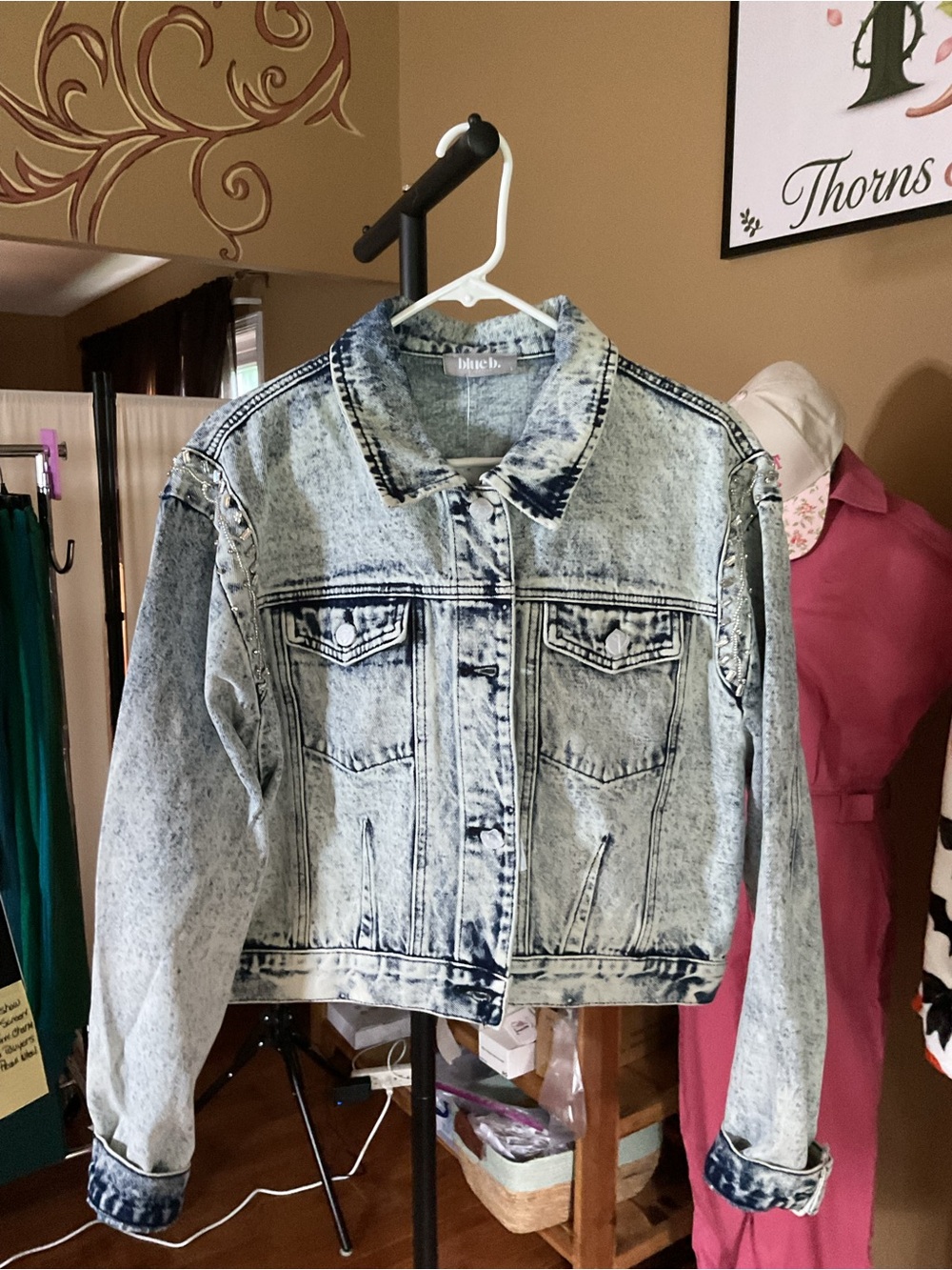Blue B Acid-Wash Cropped Denim Jacket - Women